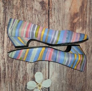 Soft Style Hushpuppies multicolor 8 wide women